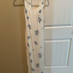 Princess Polly Floral Maxi Dress (brand new, never worn)